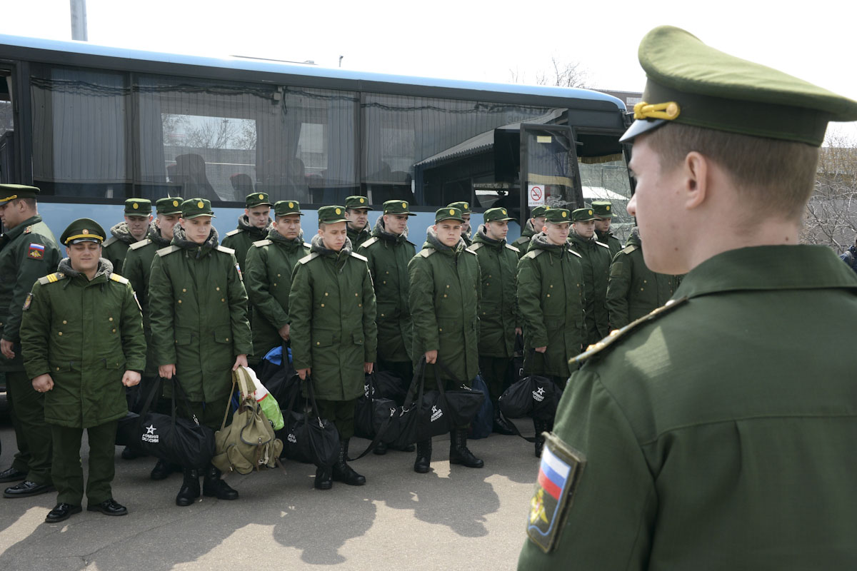 война, мобилизация, срочник, эмиграция